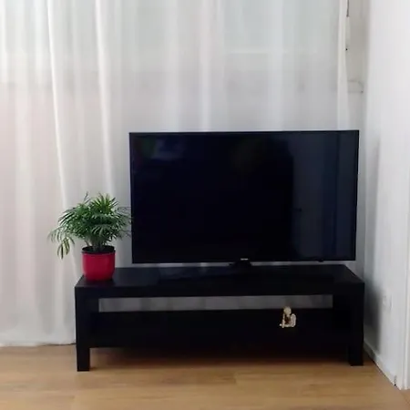 Ma City Apartment